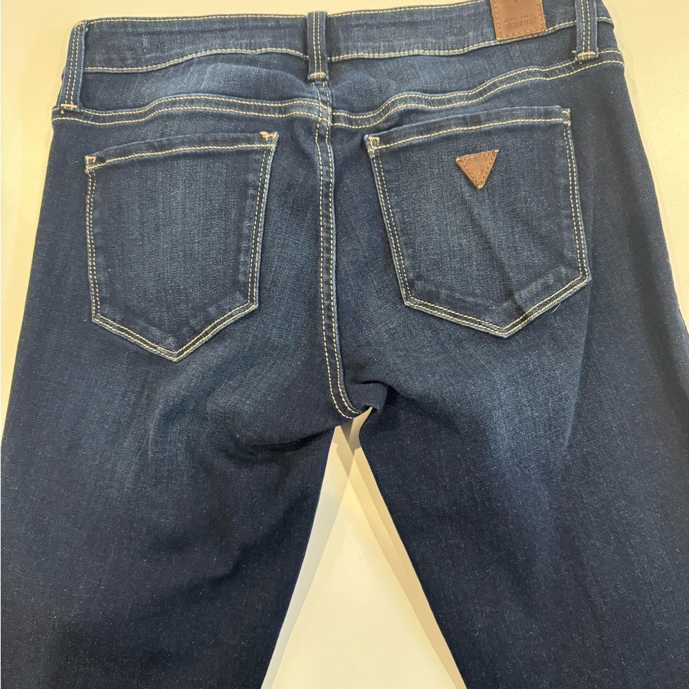 2/$20 Women's Guess Power Skinny Dark Blue Jeans - Picture 7 of 8